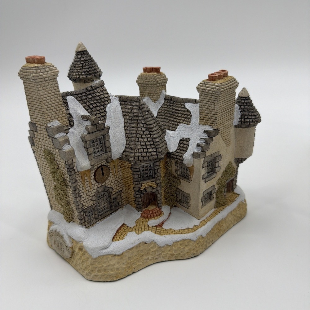VTG David Winter Cottage Special For Christmas "Christmas In Scotland" 1988